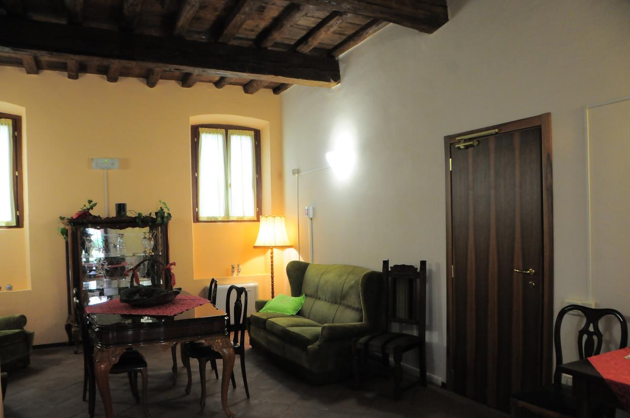 Hotel La Corte Correzzola Екстериор снимка
