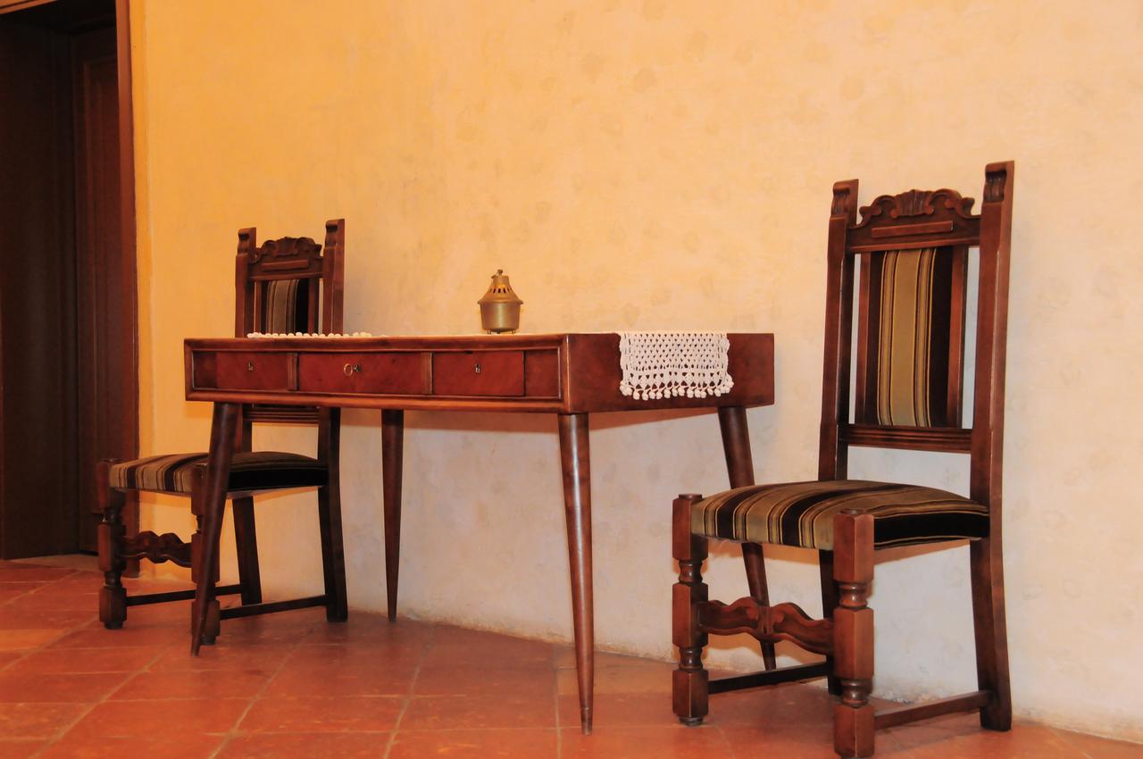 Hotel La Corte Correzzola Екстериор снимка