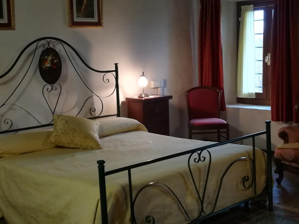 Hotel La Corte Correzzola Стая снимка