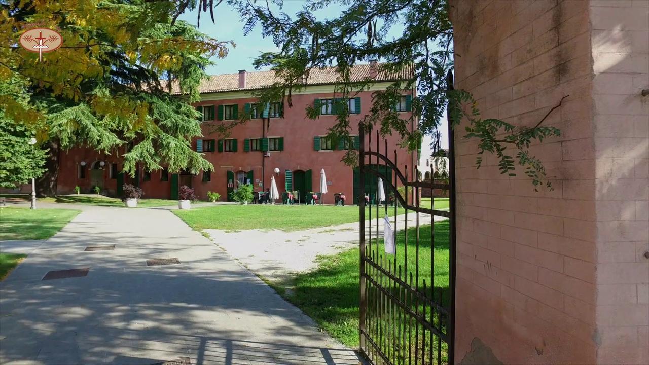 Hotel La Corte Correzzola Екстериор снимка